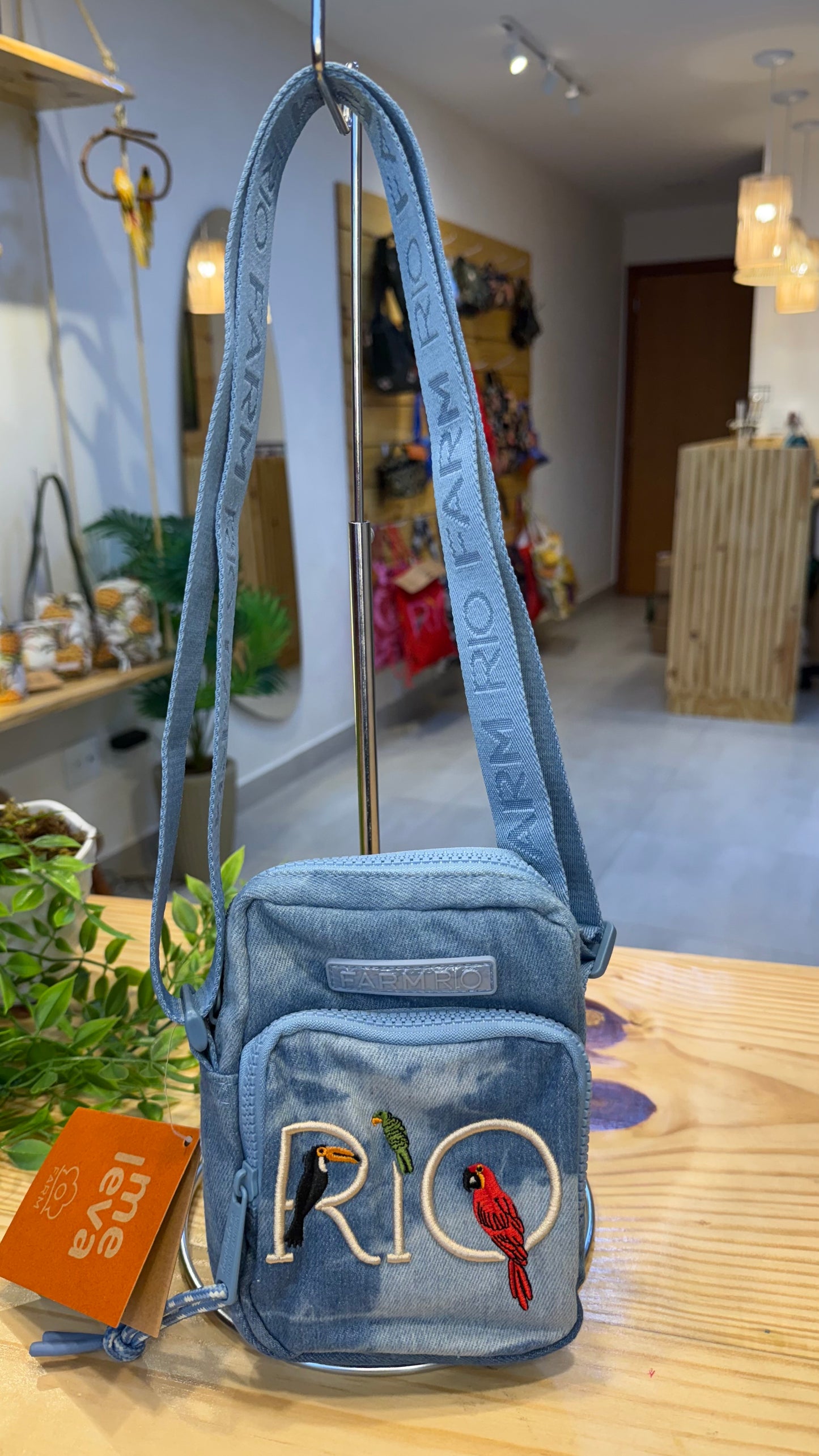 Bolsa farm da Gema Rio jeans